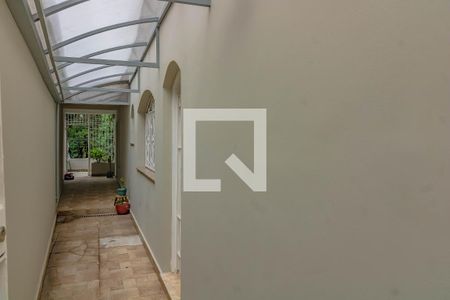 Casa à venda com 250m², 3 quartos e 5 vagasÁrea externa 