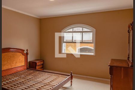 Casa à venda com 250m², 3 quartos e 5 vagasQuarto 2 