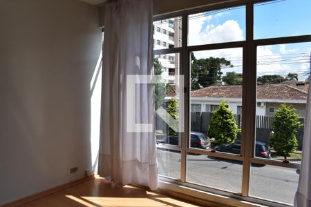 Casa para alugar com 170m², 3 quartos e 2 vagasQuarto 2