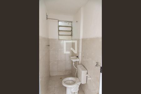 Banheiro de kitnet/studio à venda com 1 quarto, 33m² em Varzea do Glicerio, São Paulo