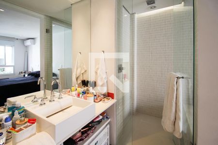 Apartamento à venda com 70m², 1 quarto e 1 vagaBanheiro da Suíte 