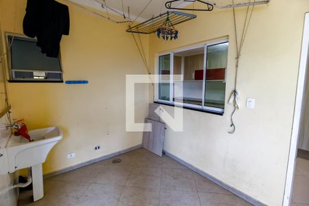 Casa para alugar com 138m², 3 quartos e 3 vagasDetalhe da area de serviço