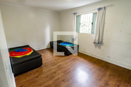 Casa para alugar com 138m², 3 quartos e 3 vagasSuíte 2