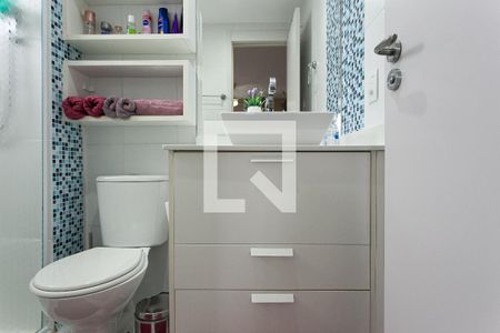 Apartamento à venda com 68m², 2 quartos e 1 vaga Apartamento à venda com 68m², 2 quartos e 1 vagaBanheiro da Suíte
