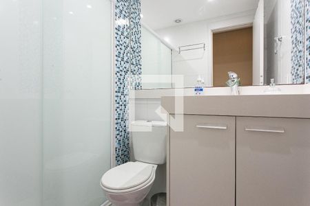 Apartamento à venda com 68m², 2 quartos e 1 vaga Apartamento à venda com 68m², 2 quartos e 1 vagaBanheiro Social