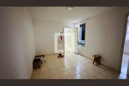 Sala de apartamento para alugar com 2 quartos, 46m² em Setor Residencial Porto Dourado, Goiânia