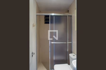Banheiro de apartamento para alugar com 1 quarto, 40m² em Azenha, Porto Alegre