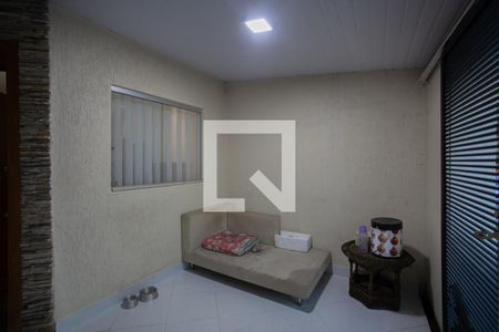 Casa à venda com 270m², 3 quartos e 1 vaga Casa à venda com 270m², 3 quartos e 1 vagaGaragem