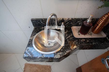 Casa à venda com 270m², 3 quartos e 1 vaga Casa à venda com 270m², 3 quartos e 1 vagaLavabo