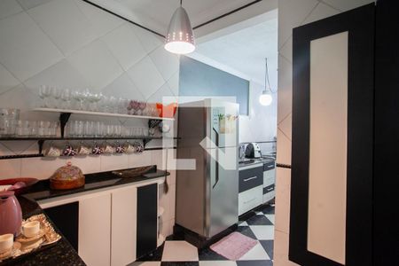 Casa à venda com 270m², 3 quartos e 1 vaga Casa à venda com 270m², 3 quartos e 1 vagaCozinha