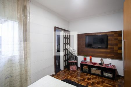 Casa à venda com 270m², 3 quartos e 1 vaga Casa à venda com 270m², 3 quartos e 1 vagaSuíte