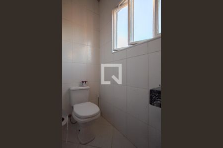 Casa à venda com 270m², 3 quartos e 1 vaga Casa à venda com 270m², 3 quartos e 1 vagaLavabo