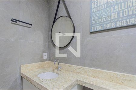 Banheiro da Suíte de kitnet/studio à venda com 1 quarto, 25m² em Liberdade, São Paulo