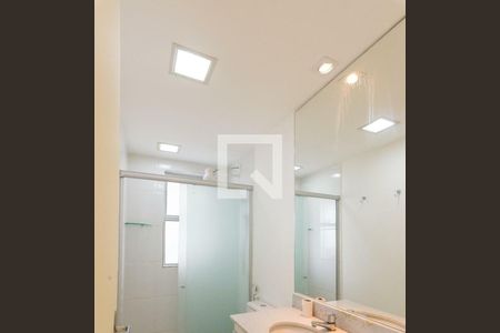 Banheiro  de apartamento à venda com 1 quarto, 70m² em Ouro Preto, Belo Horizonte