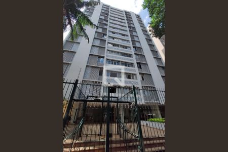 Apartamento à venda com 130m², 3 quartos e 1 vagaFachada