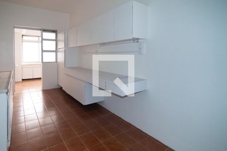 Apartamento à venda com 130m², 3 quartos e 1 vagaCozinha