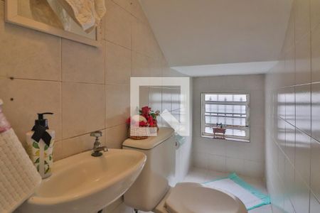 Lavabo de casa para alugar com 3 quartos, 124m² em Ferreira, São Paulo
