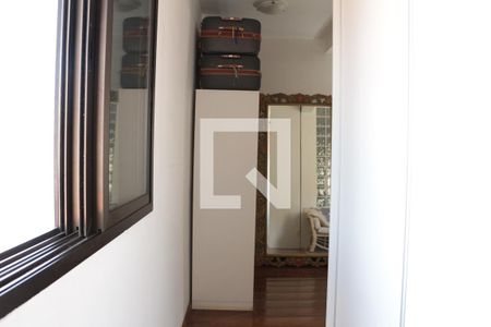 Casa à venda com 190m², 3 quartos e 3 vagas Casa à venda com 190m², 3 quartos e 3 vagasQuarto 1 - Suíte