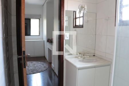 Casa à venda com 190m², 3 quartos e 3 vagas Casa à venda com 190m², 3 quartos e 3 vagasBanheiro da Suíte 3