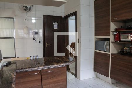 Casa à venda com 190m², 3 quartos e 3 vagas Casa à venda com 190m², 3 quartos e 3 vagasCozinha