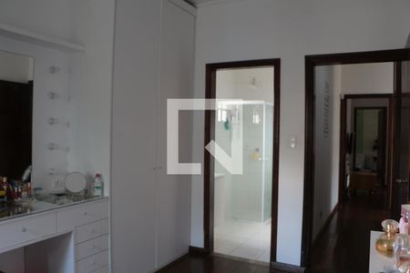 Casa à venda com 190m², 3 quartos e 3 vagas Casa à venda com 190m², 3 quartos e 3 vagasQuarto 3 - Suíte