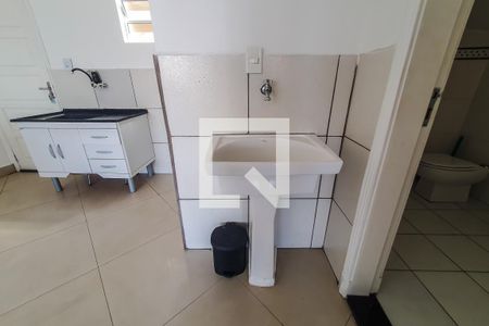 Área de Serviço de apartamento para alugar com 1 quarto, 40m² em Vila Firmiano Pinto, São Paulo