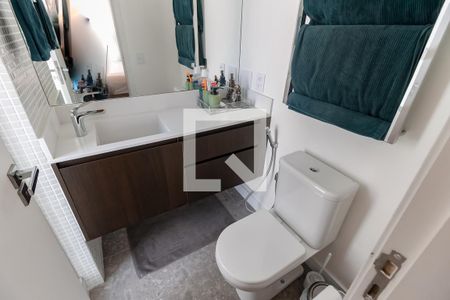 Apartamento à venda com 70m², 2 quartos e 1 vagaBanheiro da Suíte