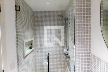 Banheiro de apartamento à venda com 2 quartos, 70m² em Jardim Fonte do Morumbi, São Paulo