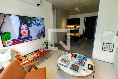 Sala de apartamento à venda com 2 quartos, 70m² em Jardim Fonte do Morumbi, São Paulo