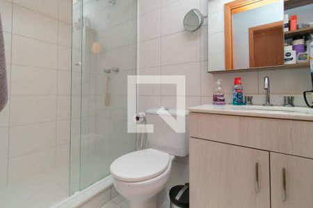 Banheiro de apartamento à venda com 2 quartos, 75m² em Rio Branco, Porto Alegre