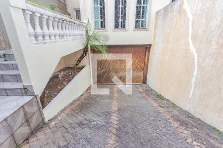 Casa à venda com 300m², 3 quartos e 5 vagasRampa