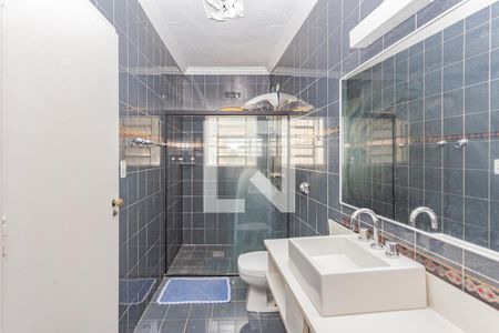 Casa à venda com 300m², 3 quartos e 5 vagasBanheiro da Suíte