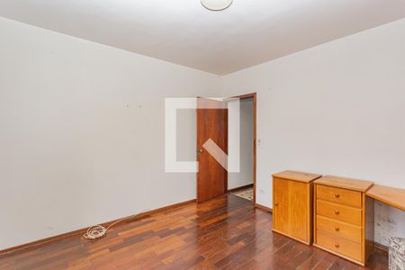 Casa à venda com 300m², 3 quartos e 5 vagasQuarto 2