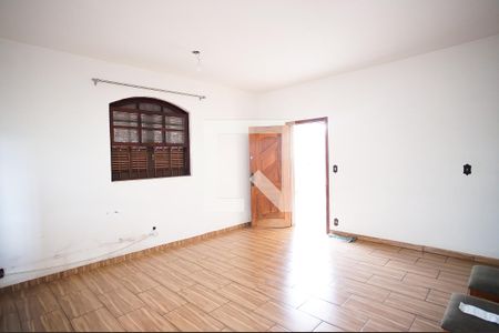 Sala de casa à venda com 4 quartos, 200m² em Céu Azul, Belo Horizonte