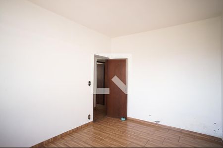 Casa à venda com 200m², 4 quartos e 2 vagas Casa à venda com 200m², 4 quartos e 2 vagasQuarto 4