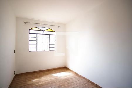 Casa à venda com 200m², 4 quartos e 2 vagas Casa à venda com 200m², 4 quartos e 2 vagasQuarto 3