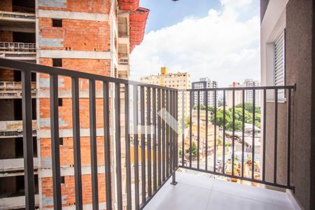 Varanda de apartamento para alugar com 2 quartos, 38m² em Chácara Inglesa, São Paulo