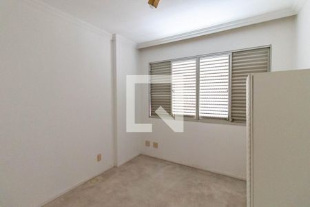 Quarto 1 de apartamento para alugar com 4 quartos, 200m² em Vila Paris, Belo Horizonte