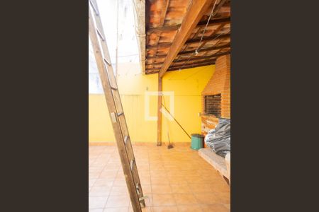 Casa à venda com 75m², 3 quartos e 2 vagasÁrea - Churrasqueira