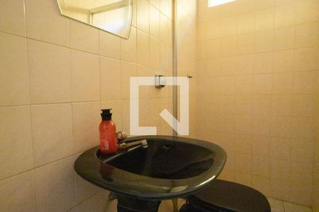 Casa à venda com 75m², 3 quartos e 2 vagasBanheiro Social 2