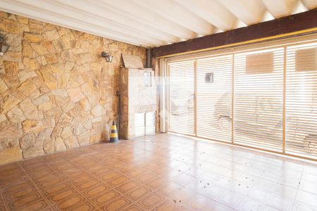 Casa à venda com 75m², 3 quartos e 2 vagasGaragem 