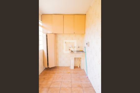 Casa à venda com 75m², 3 quartos e 2 vagasÁrea de Serviço