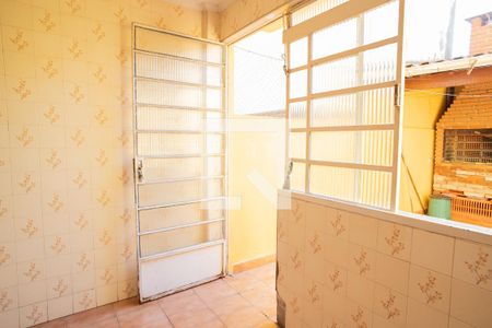 Casa à venda com 75m², 3 quartos e 2 vagasÁrea de Serviço