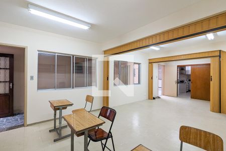 Sala 2 de casa para alugar com 7 quartos, 375m² em Santa Terezinha, São Bernardo do Campo