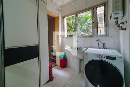 Apartamento à venda com 74m², 3 quartos e 1 vaga Apartamento à venda com 74m², 3 quartos e 1 vagaÁrea de Serviço
