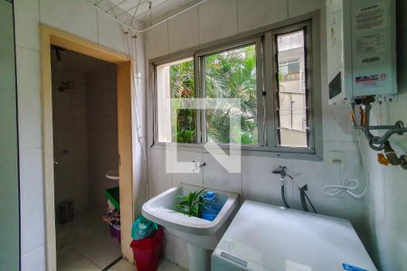 Apartamento à venda com 74m², 3 quartos e 1 vaga Apartamento à venda com 74m², 3 quartos e 1 vagaÁrea de Serviço