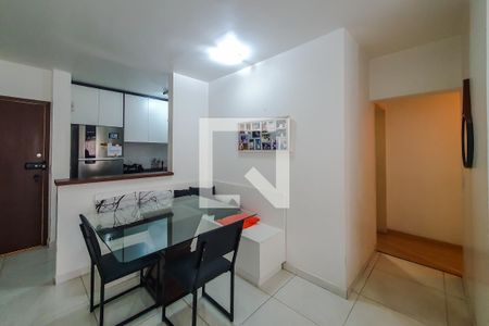 Apartamento à venda com 74m², 3 quartos e 1 vaga Apartamento à venda com 74m², 3 quartos e 1 vagasala corredor