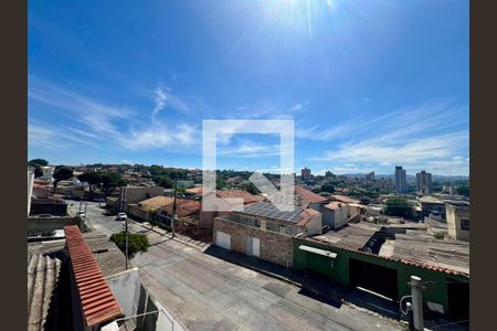 Vista rua de casa à venda com 7 quartos, 344m² em João Pinheiro, Belo Horizonte
