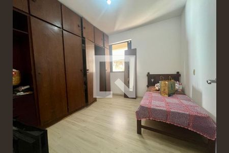 Quarto 2 de casa à venda com 7 quartos, 344m² em João Pinheiro, Belo Horizonte