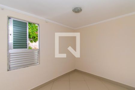 Quarto 2 de apartamento para alugar com 2 quartos, 42m² em Jardim Sapopemba, São Paulo